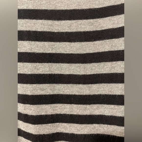 Shae Striped Cardigan - Picture 3 of 4